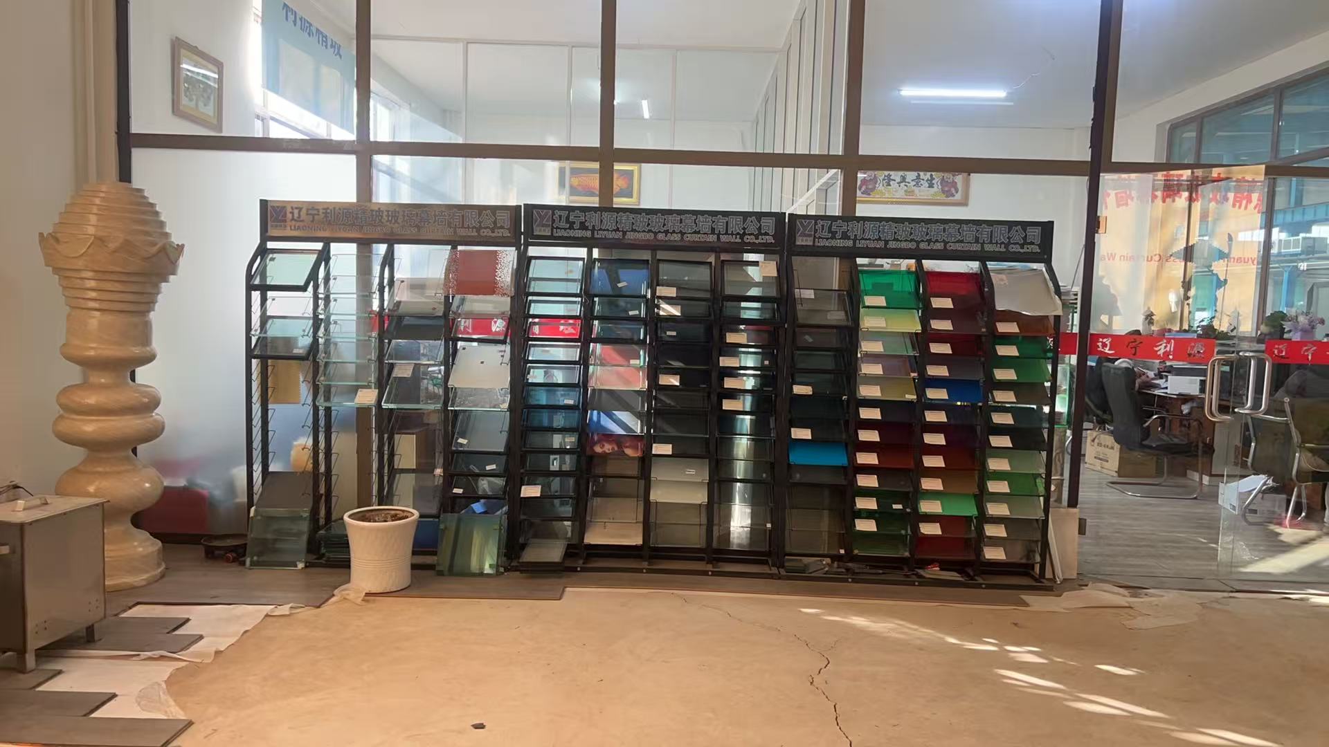 漯河市工程玻璃批量采购钢化玻璃 - 厂家